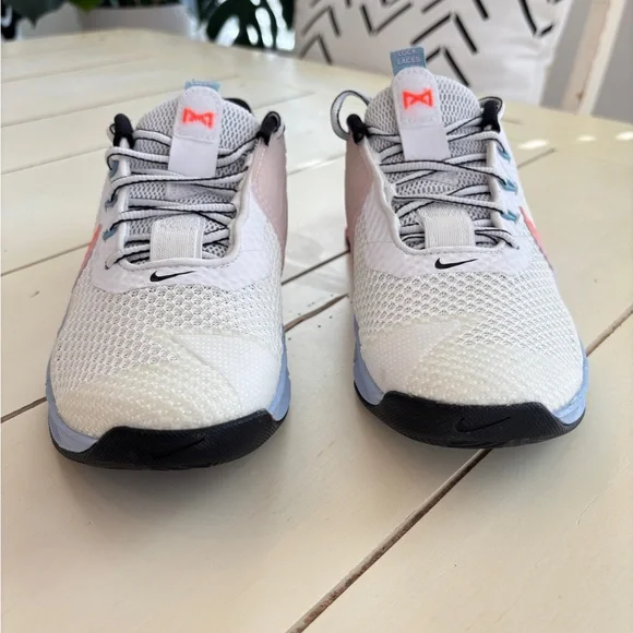Nike Metcon 7 Premium White Doll Blue Orange Purple DM0335-155 Women's Size 7 - Picture 5 of 16